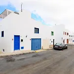 Vista Mejía 1 *